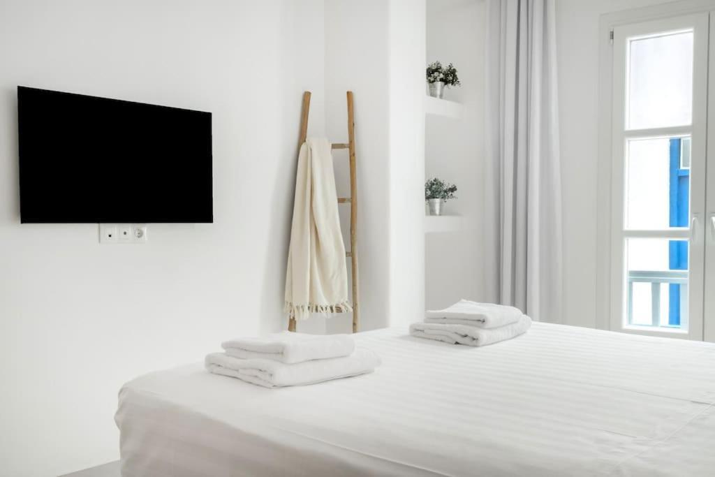 Luxury Apartment Center Of Mykonos Town - Sleeps 4 ภายนอก รูปภาพ