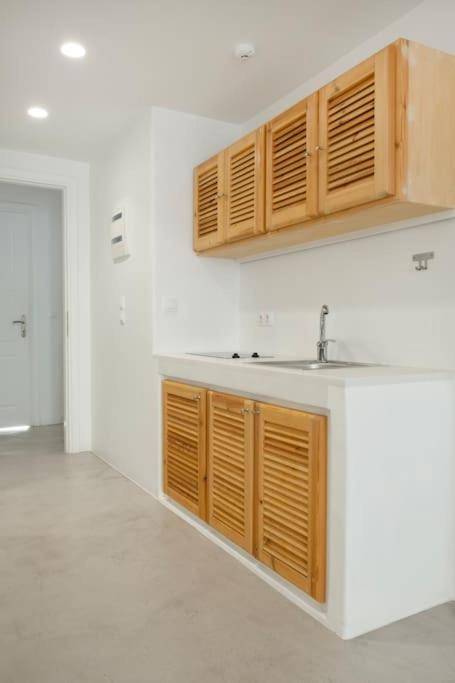 Luxury Apartment Center Of Mykonos Town - Sleeps 4 ภายนอก รูปภาพ