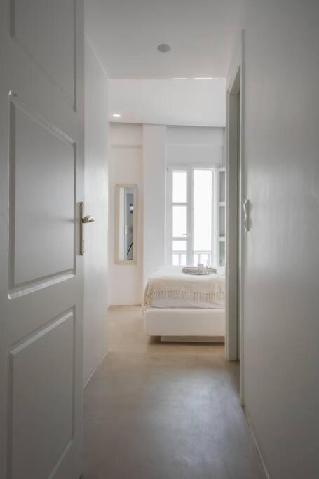 Luxury Apartment Center Of Mykonos Town - Sleeps 4 ภายนอก รูปภาพ