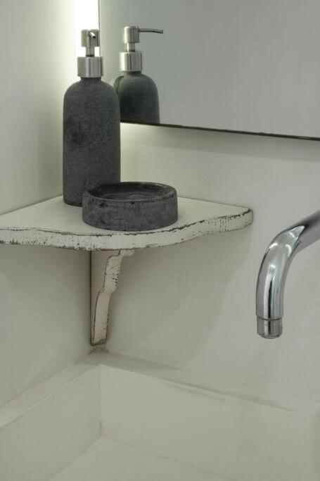 Luxury Apartment Center Of Mykonos Town - Sleeps 4 ภายนอก รูปภาพ