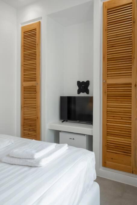 Luxury Apartment Center Of Mykonos Town - Sleeps 4 ภายนอก รูปภาพ
